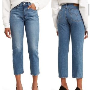 ‼️SOLD‼️Women’s Levi’s